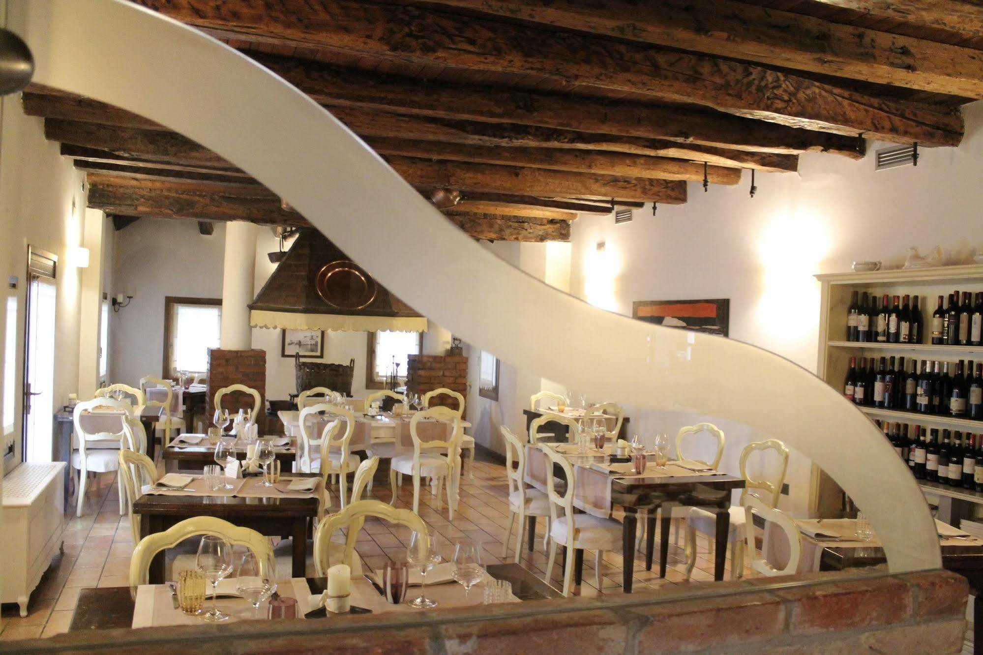 Hotel Antico Mulino Scorzè Buitenkant foto